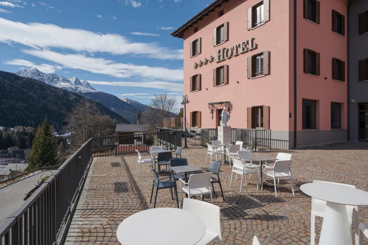 Hotel Garni Cristallo Ponte Di Legno Extérieur photo